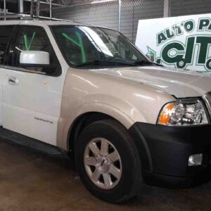 2005 LINCOLN NAVIGATOR STEERING GEAR RACK - 84566