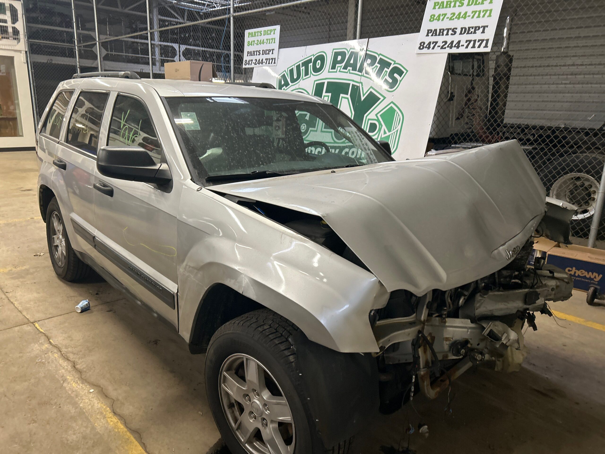 2006 JEEP GRAND_CHEROKEE BUMPER ASSEMBLY REAR - 148725