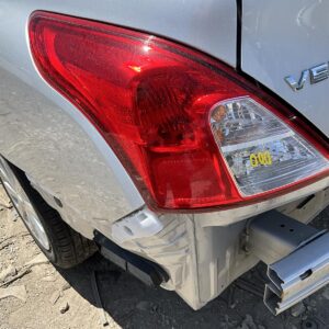 2016 NISSAN VERSA TAIL LAMP - 1000888416