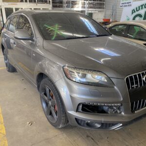 2010 AUDI AUDI_Q7 FENDER - 145147